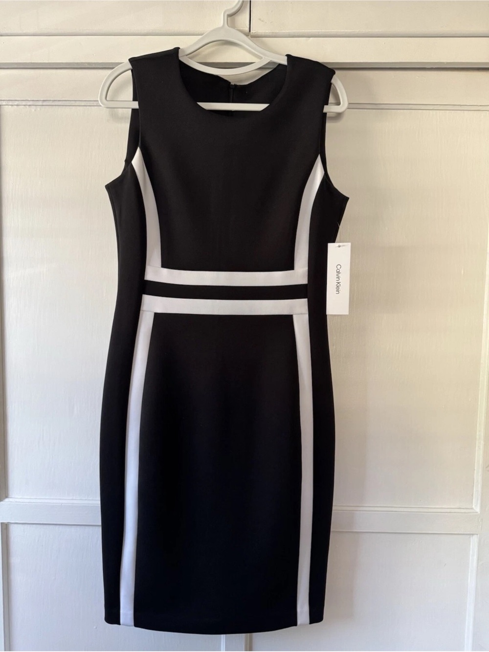 Calvin Klein Black and White Sheath Dress Sz 8